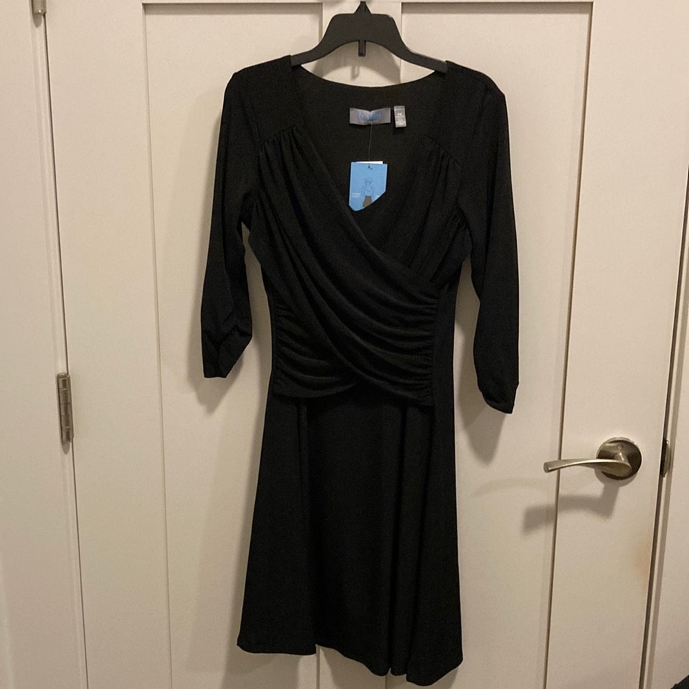 Petite NWT b-slim black dress.